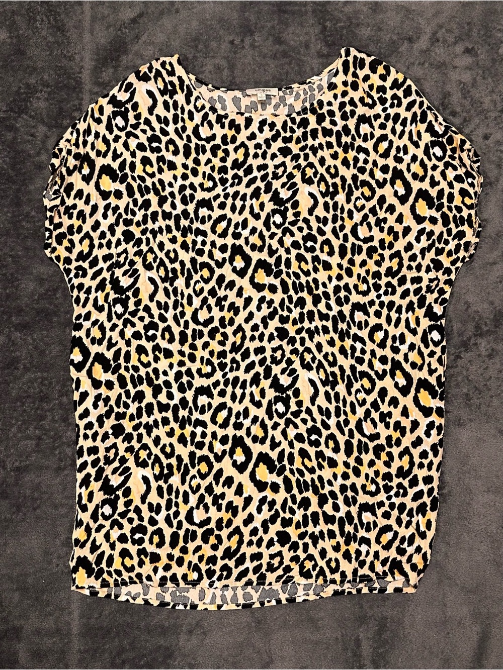 Umgee Leopard Print Short Sleeve Top in Black, Cream & Yellow